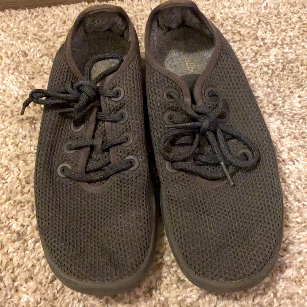 Women’s AllBirds Tree Runner jet black 8